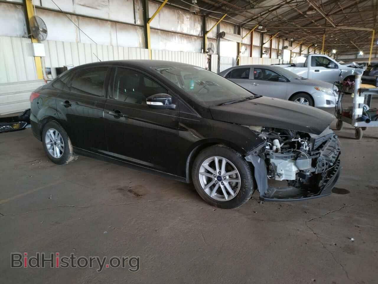 2017 FORD FOCUS - VIN: 1FADP3F2XHL284969 - Photo 4