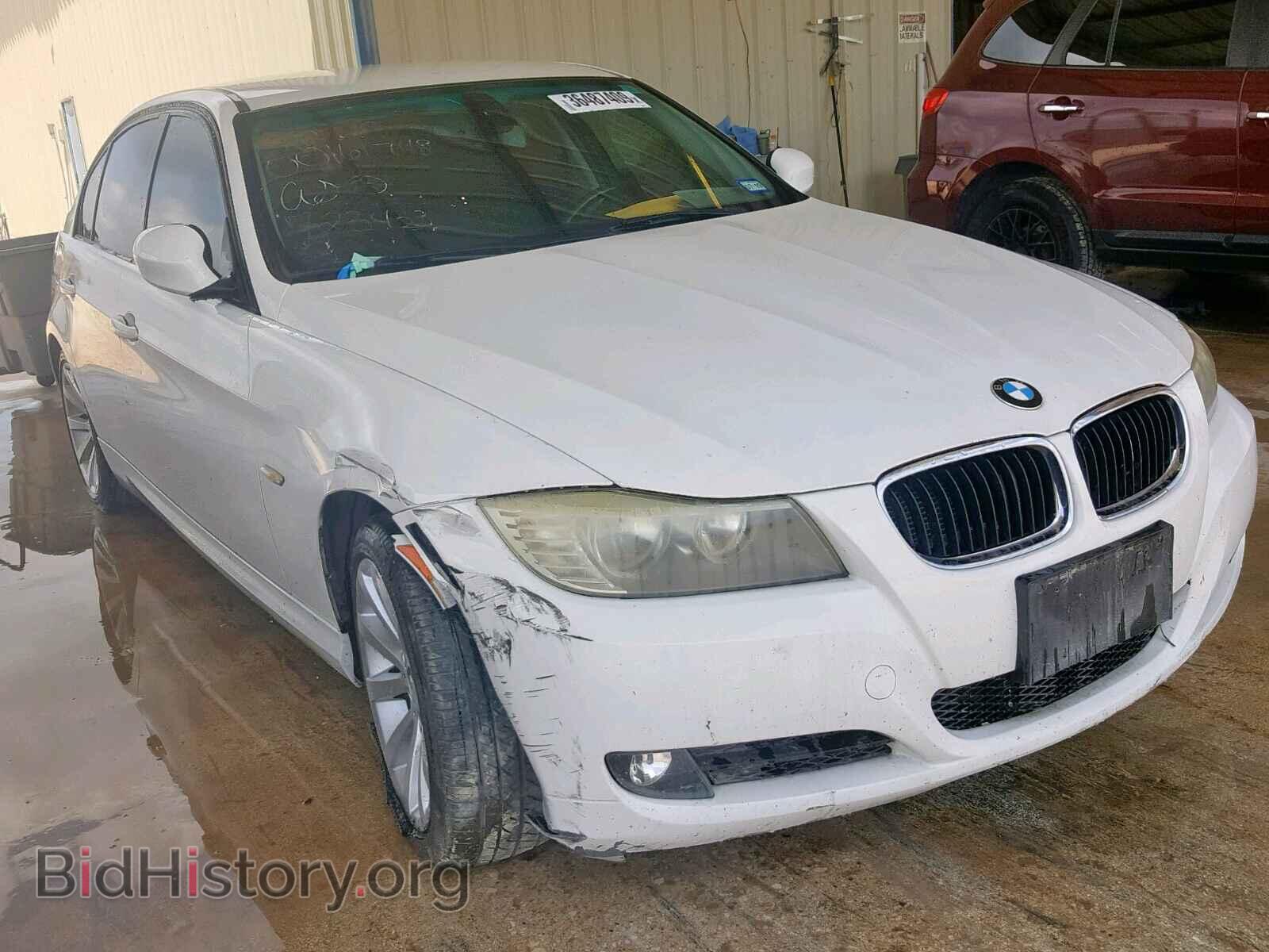 Фотография WBAPH7C53BE723433 - BMW 328 I 2011