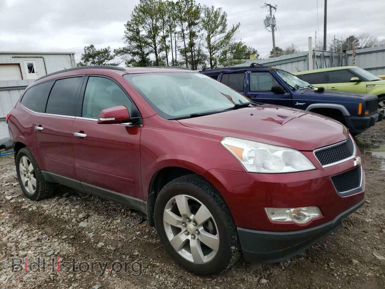 Photo 1GNKRJED1BJ328161 - CHEVROLET TRAVERSE 2011