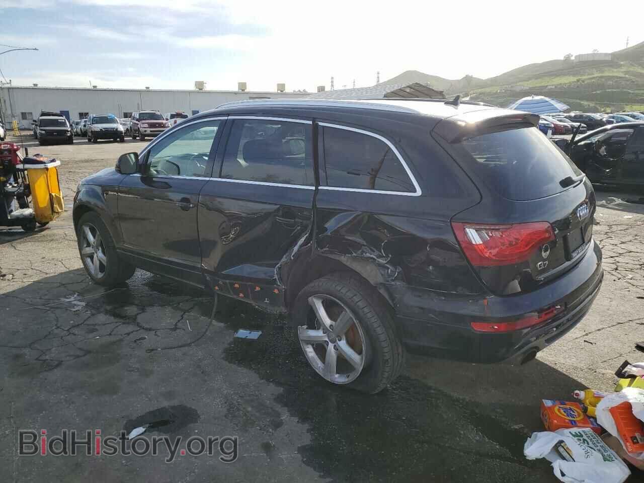 2013 AUDI Q7 - VIN: WA1DGAFE2DD004565 - Фото 2