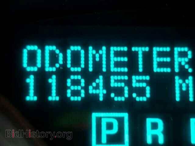 2010 BUICK ENCLAVE - VIN: 5GALRBED2AJ102472 - Фото 8