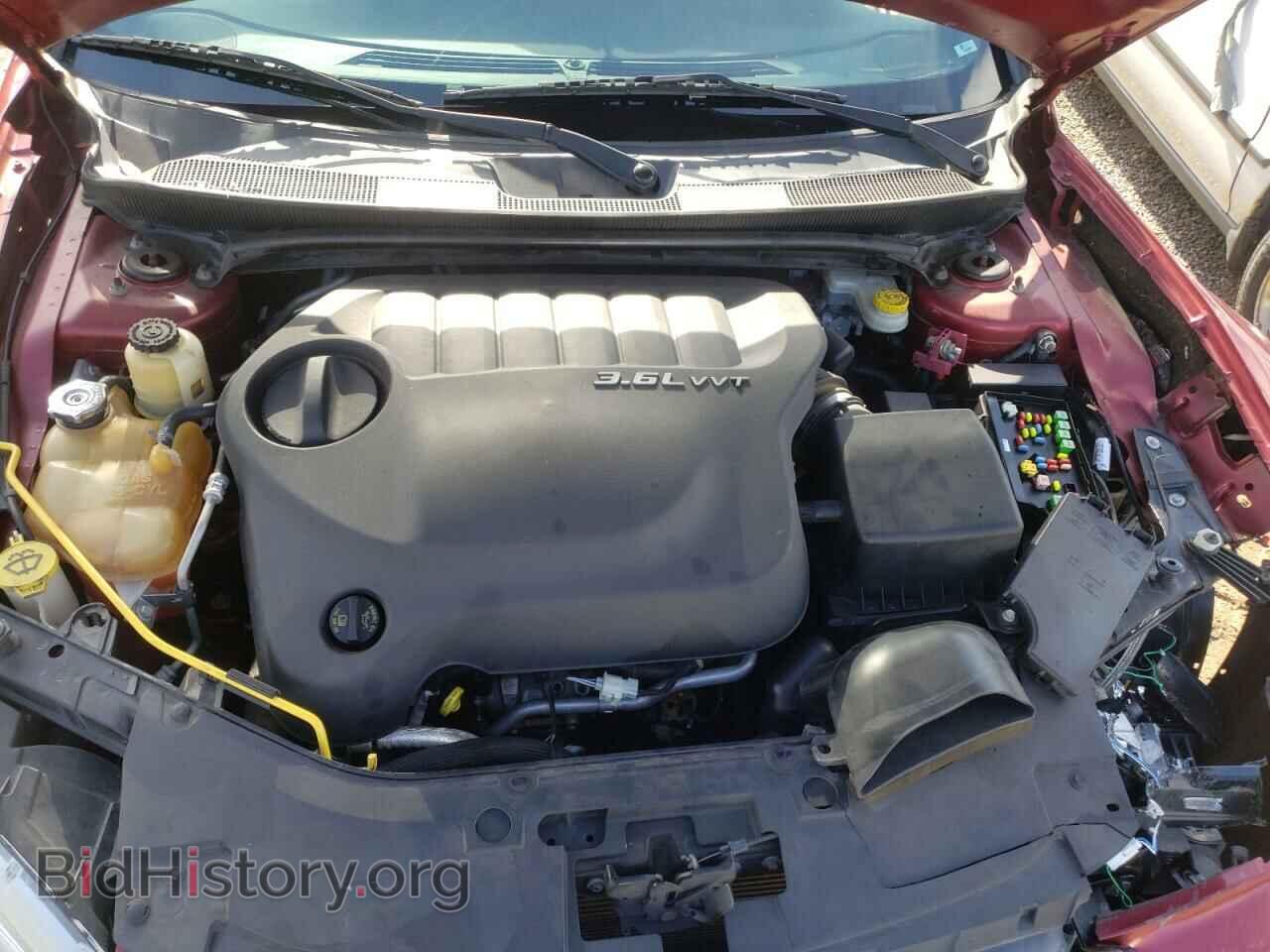 2011 CHRYSLER 200 - VIN: 1C3BC2EG2BN570626 - Фото 7