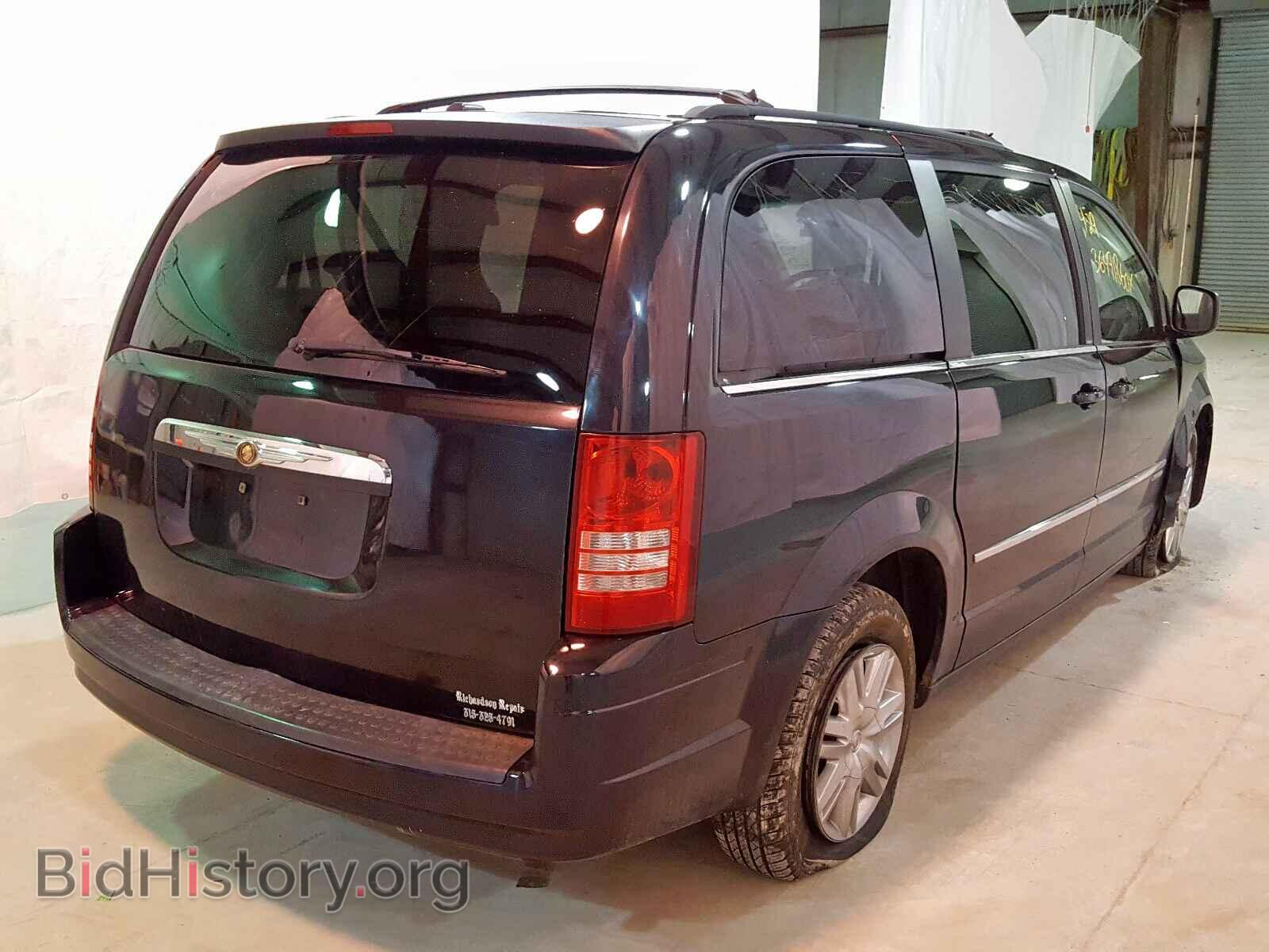 2010 CHRYSLER MINIVAN - VIN: 2A4RR5D19AR299017 - Фото 4