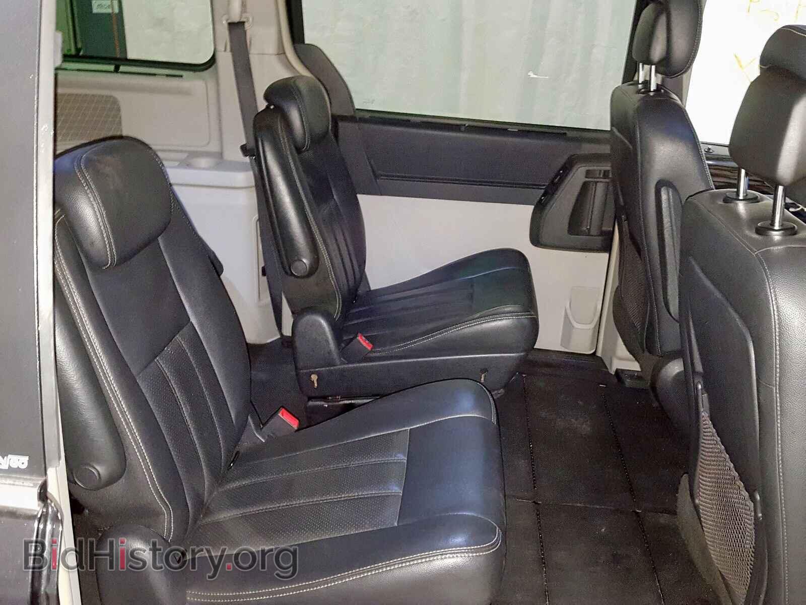 2010 CHRYSLER MINIVAN - VIN: 2A4RR5D19AR299017 - Фото 6