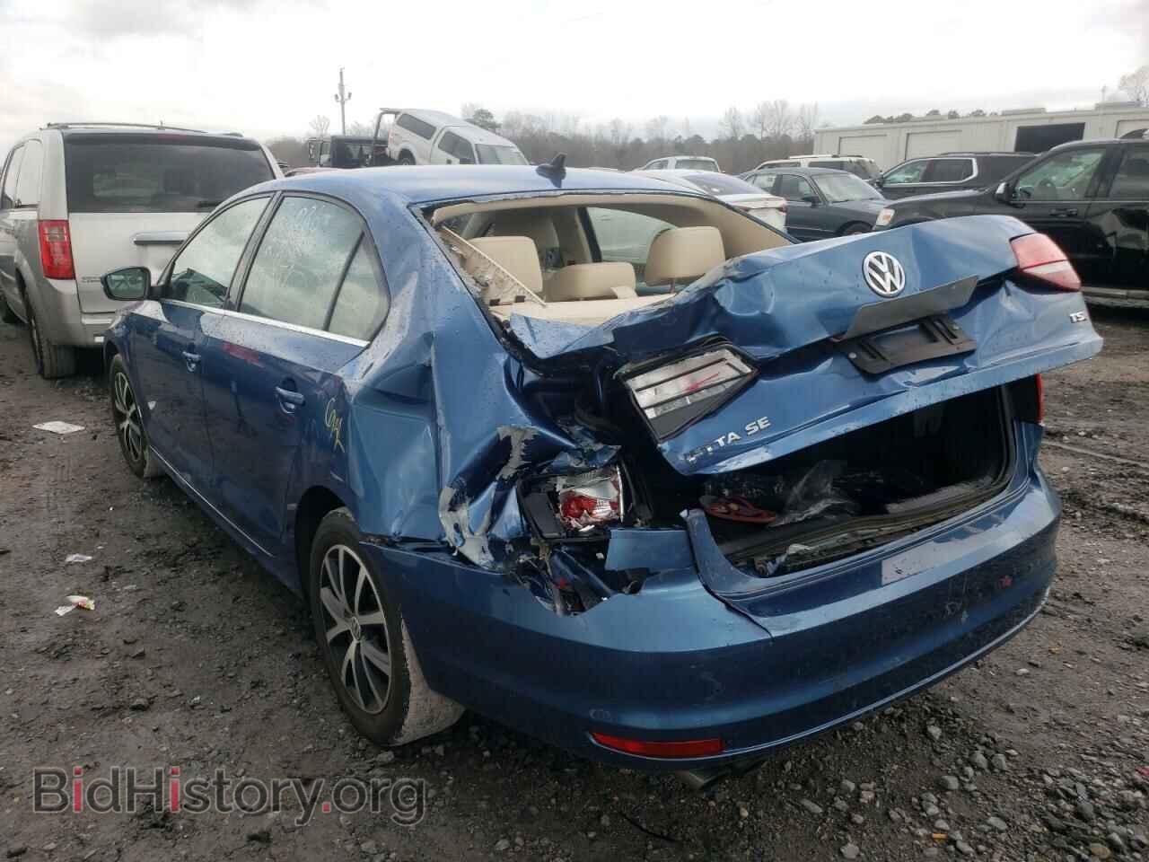 2018 VOLKSWAGEN JETTA - VIN: 3VWDB7AJ8JM255938 - Фото 3