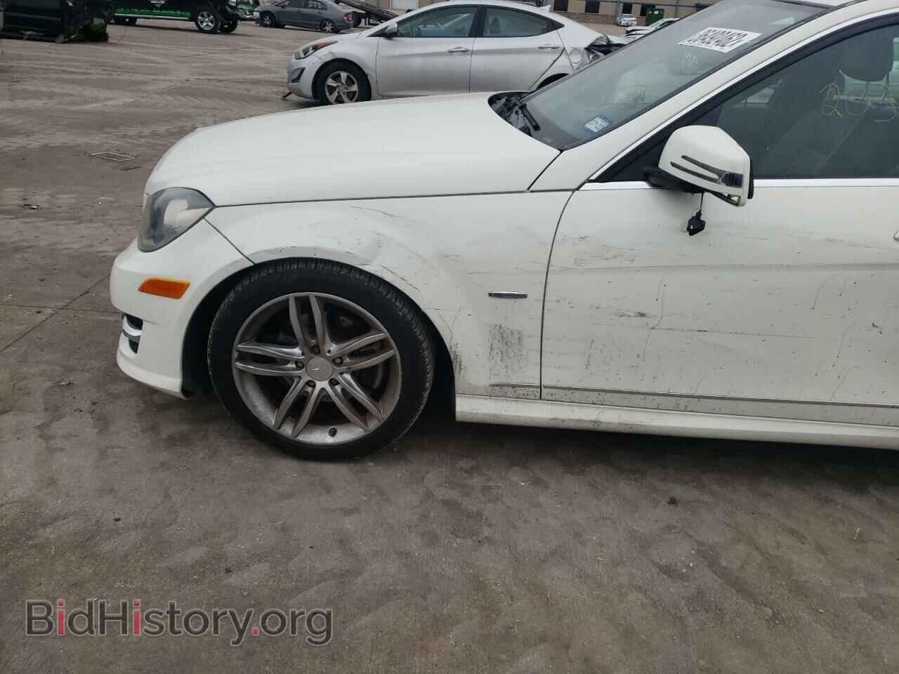2012 MERCEDES-BENZ C-CLASS - VIN: WDDGF4HB1CR198779 - Фото 9