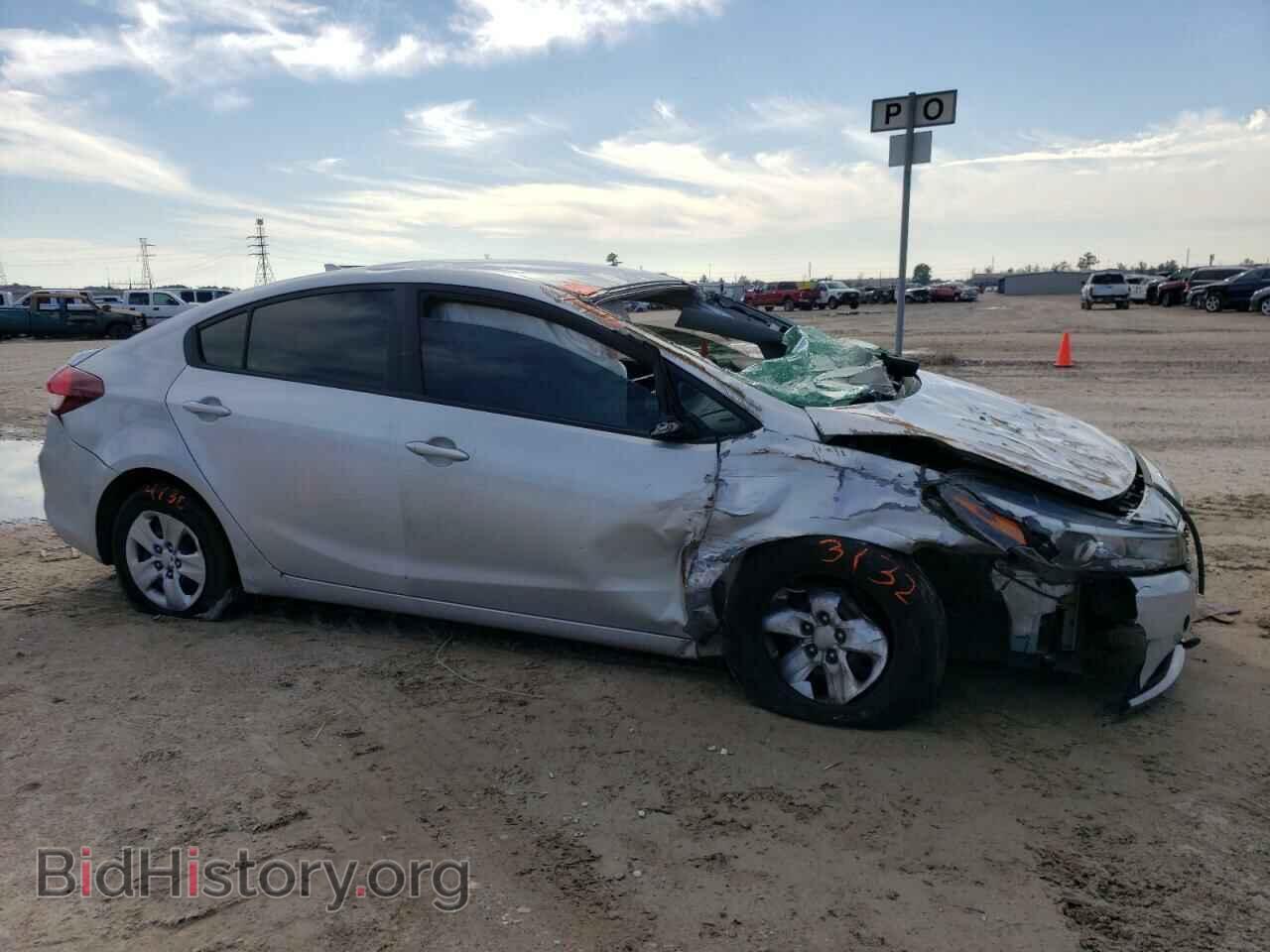 2017 KIA FORTE - VIN: 3KPFK4A78HE152201 - Фото 4