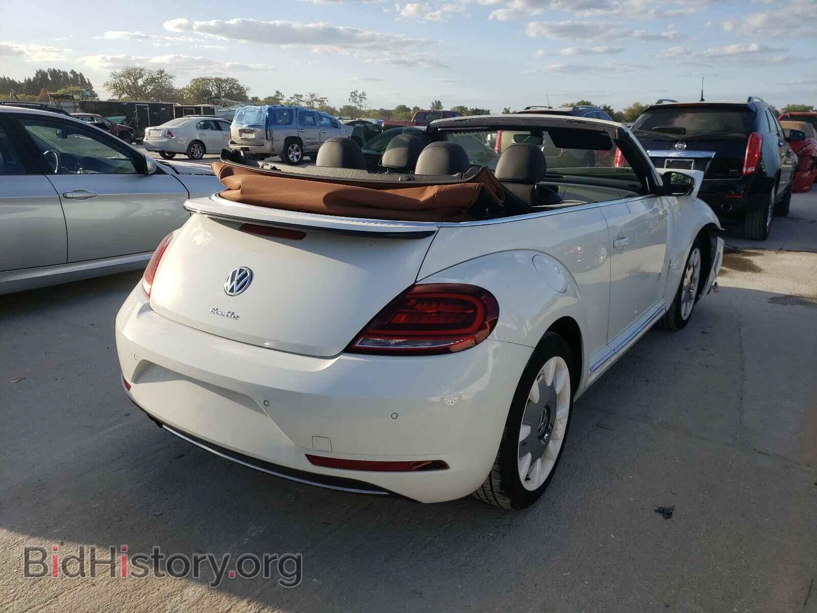2019 VOLKSWAGEN BEETLE - VIN: 3VW5DAAT6KM509287 - Фото 4