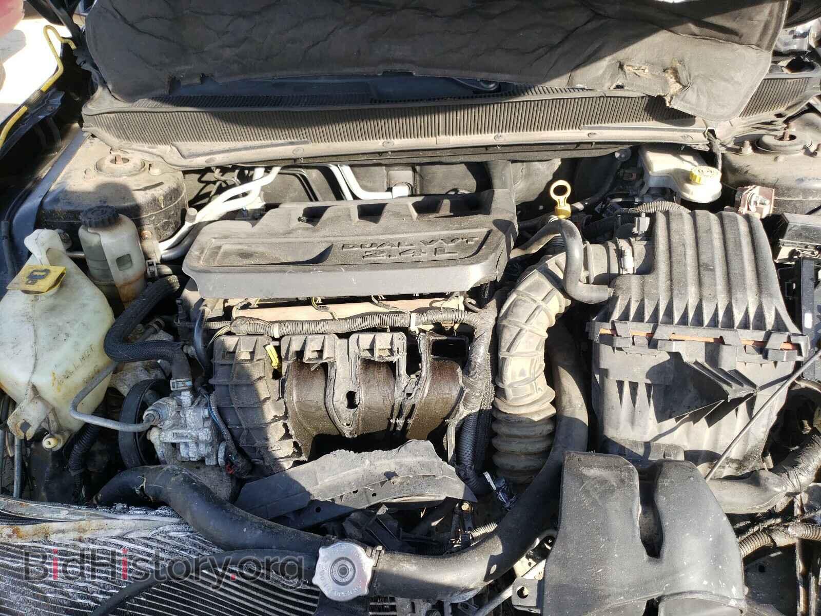 2010 CHRYSLER SEBRING - VIN: 1C3CC5FB7AN201414 - Photo 7