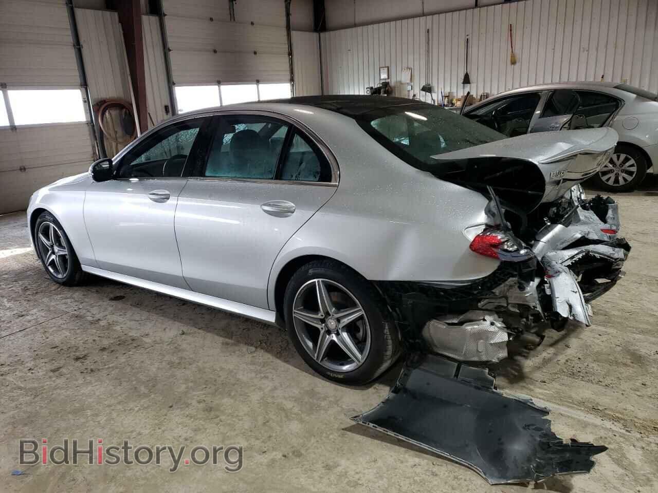 2017 MERCEDES-BENZ E-CLASS - VIN: WDDZF4KB8HA040625 - Фото 2