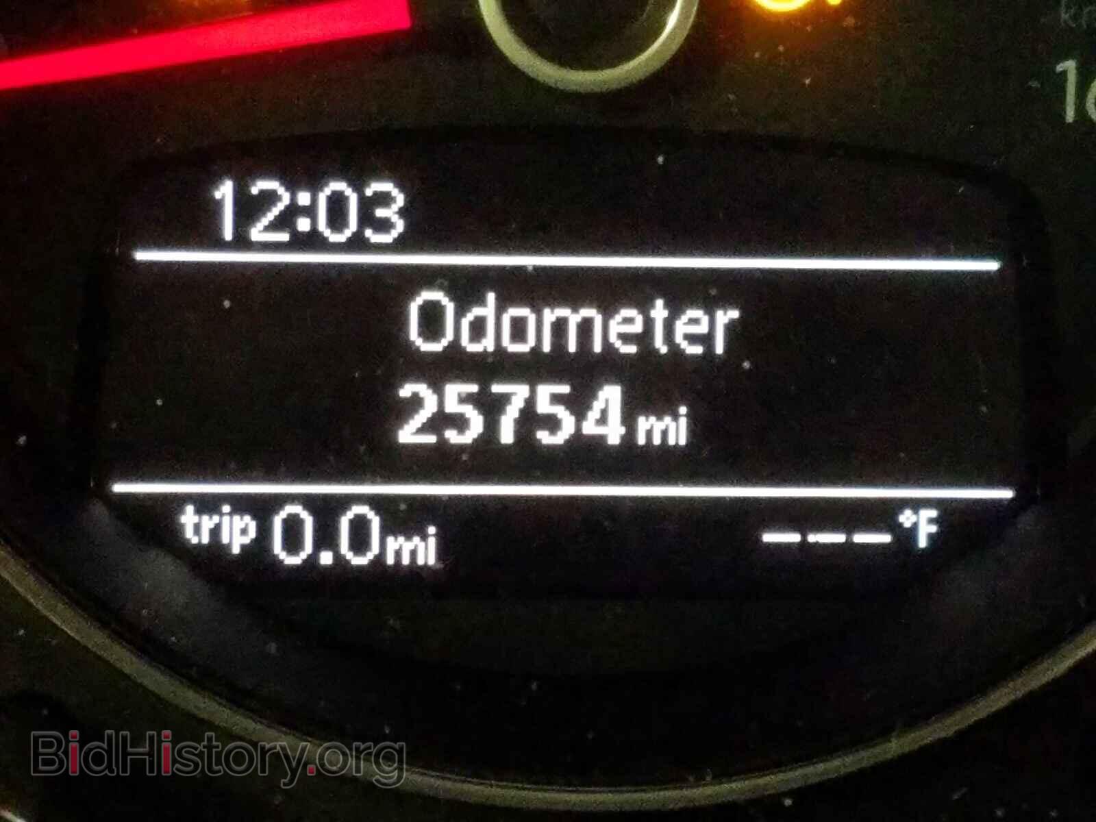 2017 VOLKSWAGEN BEETLE - VIN: 3VWF17AT3HM623157 - Фото 8
