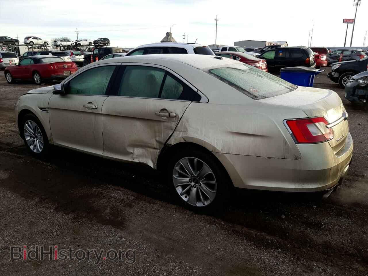 2011 FORD TAURUS - VIN: 1FAHP2FW4BG134001 - Фото 2