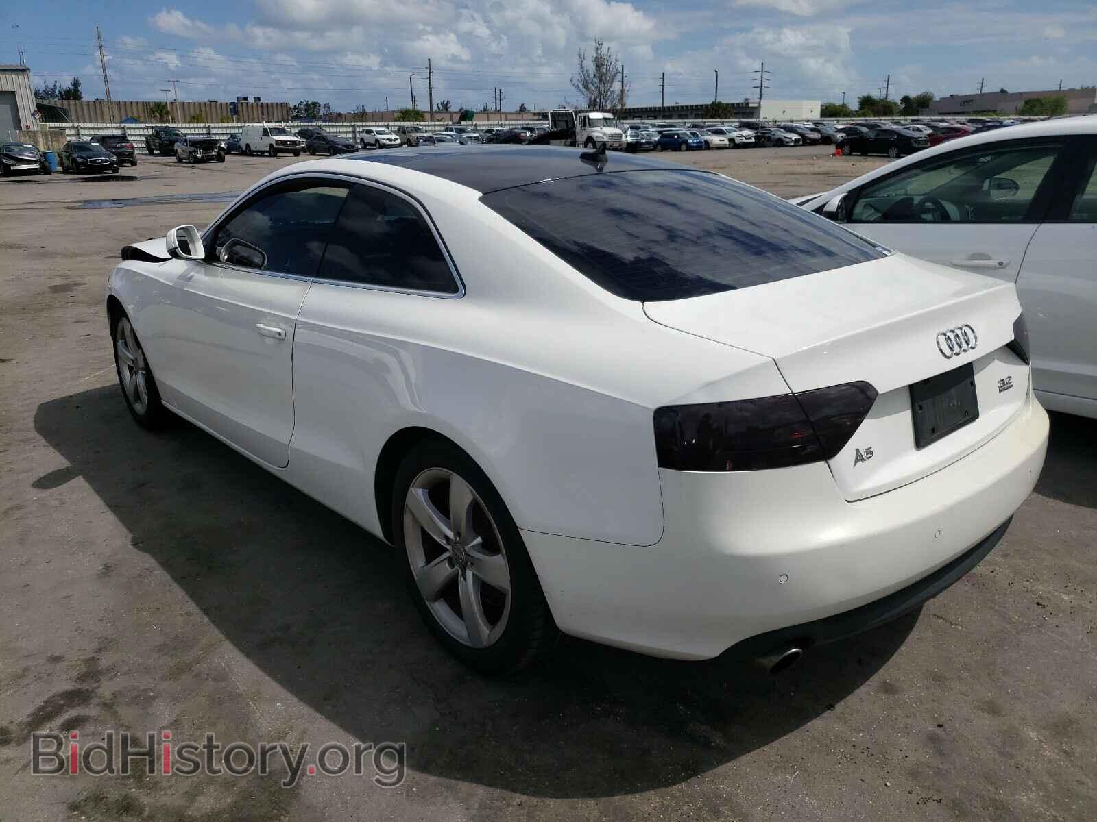 2010 AUDI A5 - VIN: WAUCKAFR0AA045337 - Фото 3