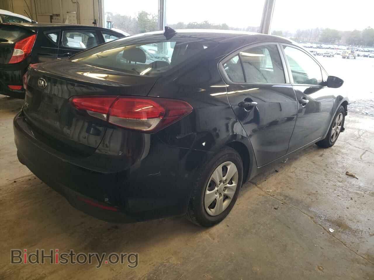 2017 KIA FORTE - VIN: 3KPFK4A78HE106741 - Фото 3