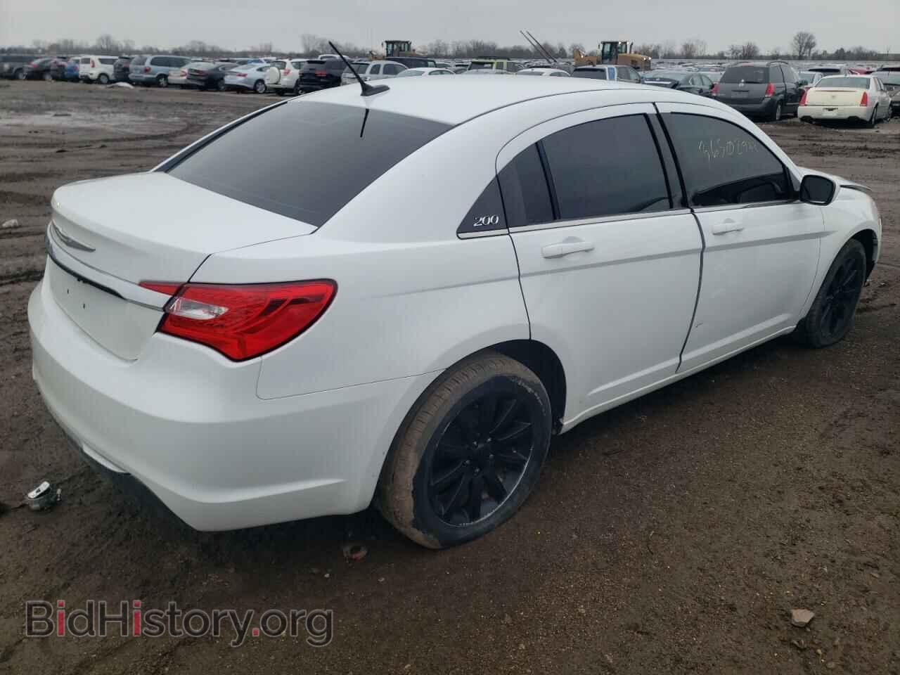 2012 CHRYSLER 200 - VIN: 1C3CCBBB3CN289305 - Фото 3