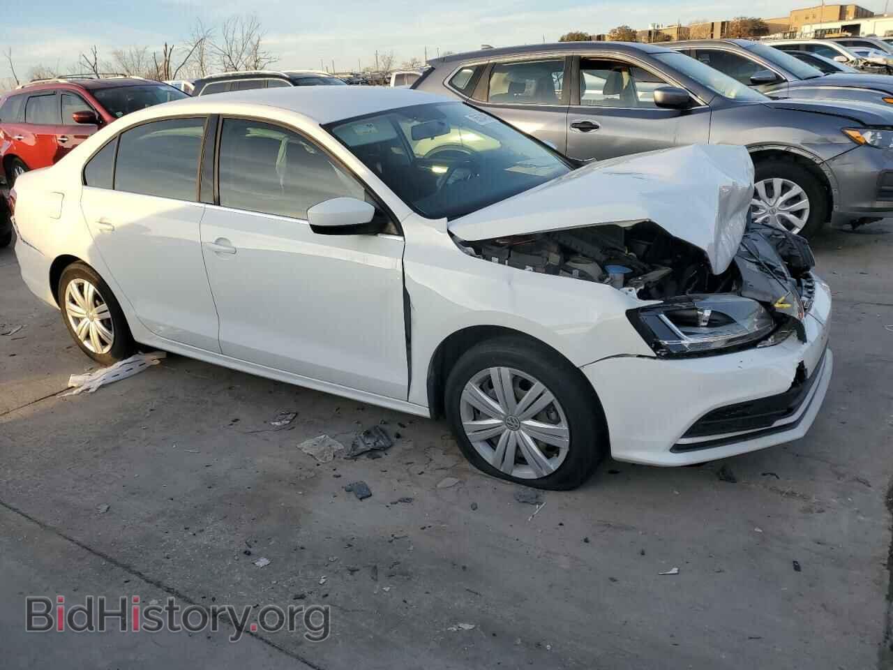 2017 VOLKSWAGEN JETTA - VIN: 3VW2B7AJ2HM334152 - Фото 4