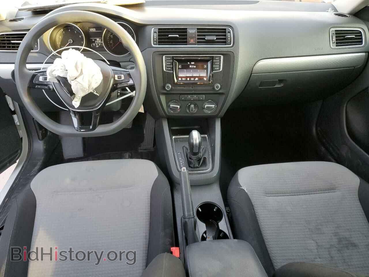 2017 VOLKSWAGEN JETTA - VIN: 3VW2B7AJ2HM334152 - Фото 8