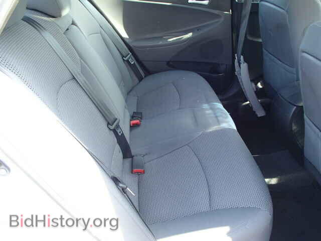 2012 HYUNDAI SONATA - VIN: 5NPEB4AC8CH320349 - Фото 6