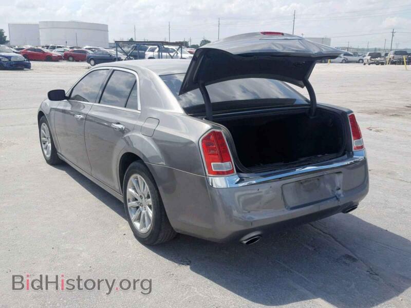 2012 Chrysler 300 (VIN 2C3CCACG6CH249037) — photo 3 of 10