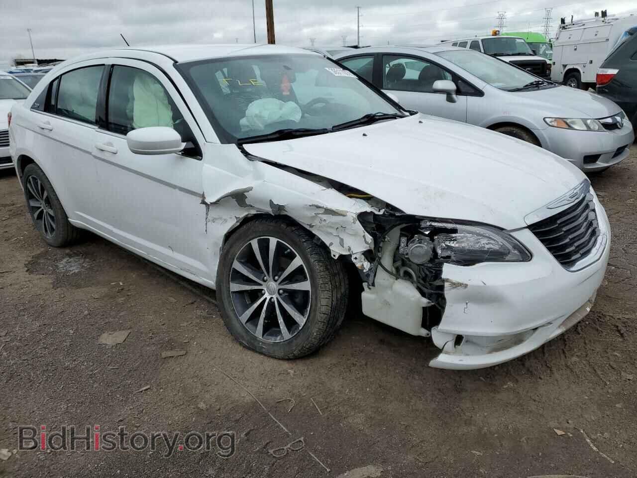 2014 CHRYSLER 200 - VIN: 1C3CCBBG7EN120144 - Фото 4