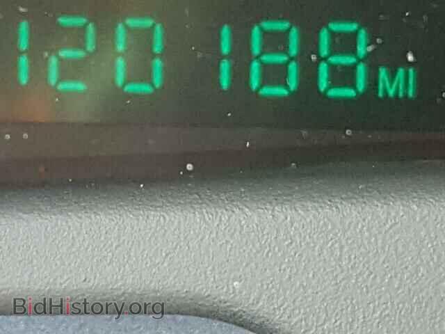 2004 CADILLAC DEVILLE - VIN: 1G6KD54Y64U246093 - Фото 8