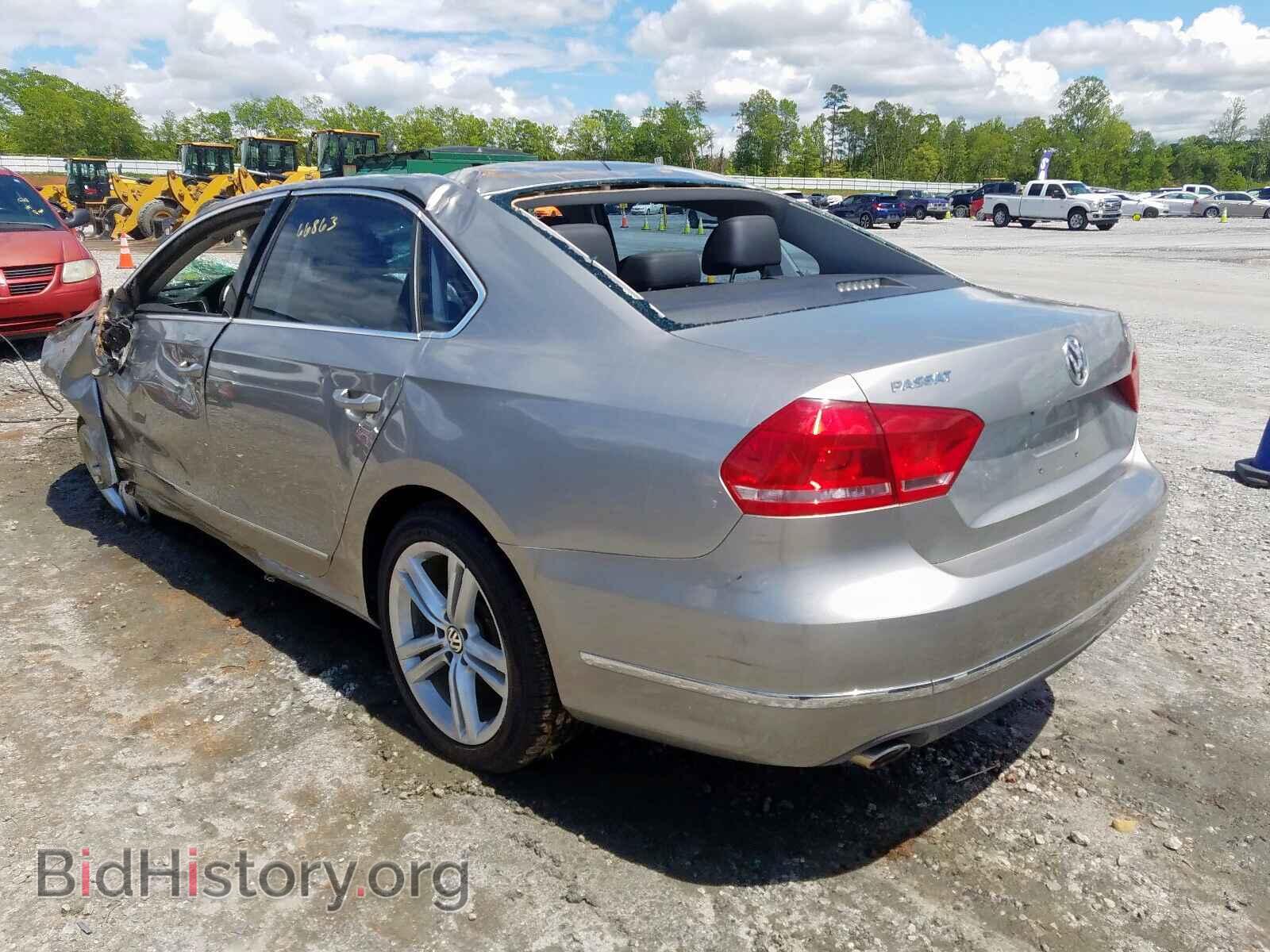 2012 VOLKSWAGEN PASSAT - VIN: 1VWCN7A38CC046675 - Фото 3