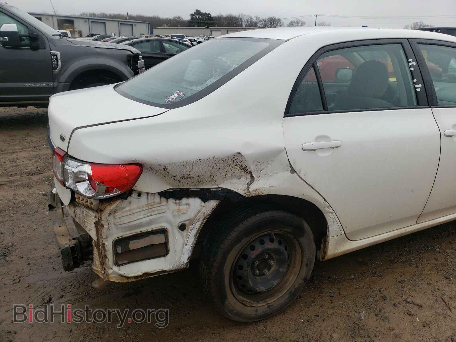 2011 TOYOTA COROLLA - VIN: 2T1BU4EE4BC633179 - Фото 9