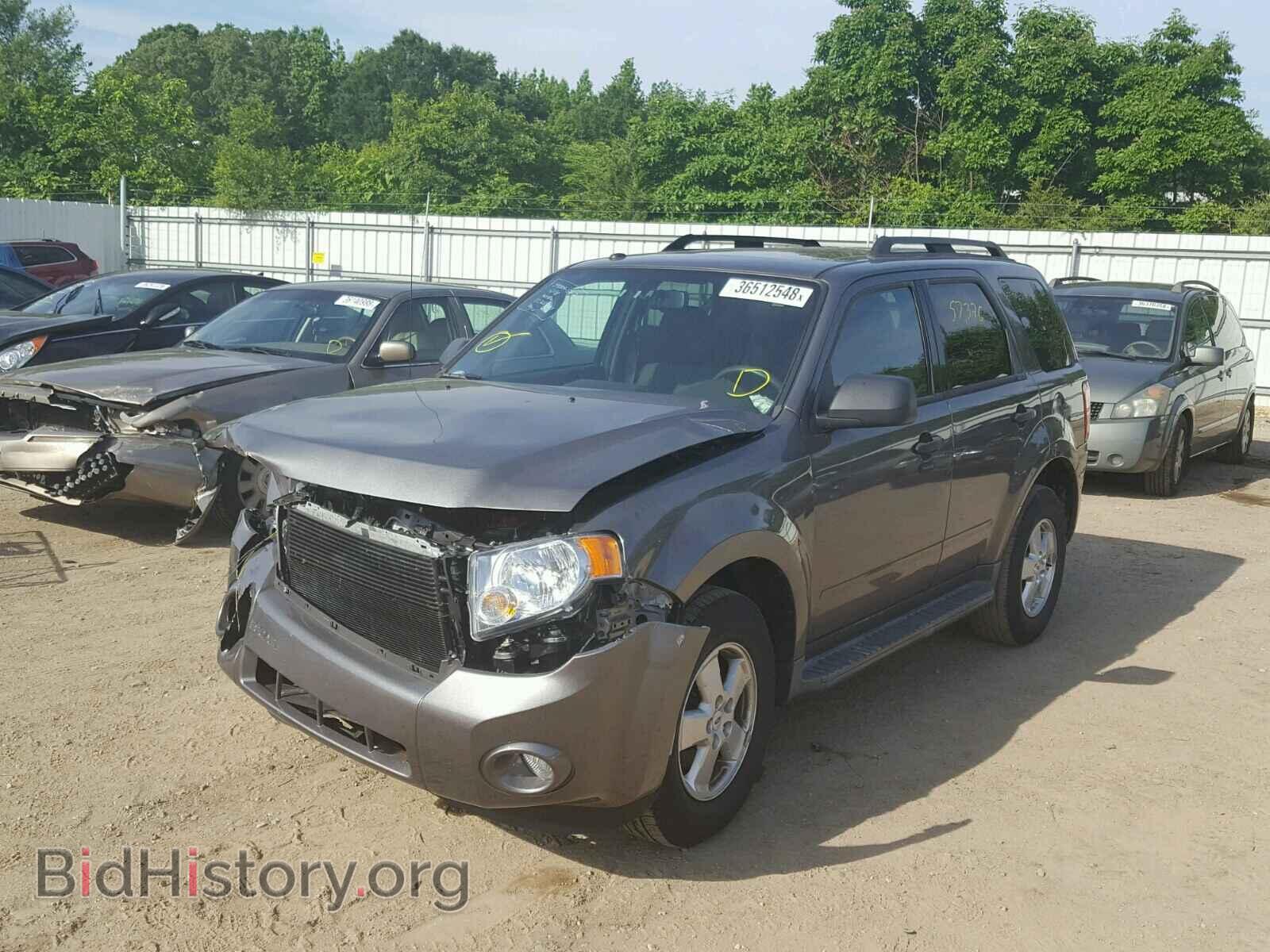 2011 FORD ESCAPE - VIN: 1FMCU0D79BKA46793 - Photo 2