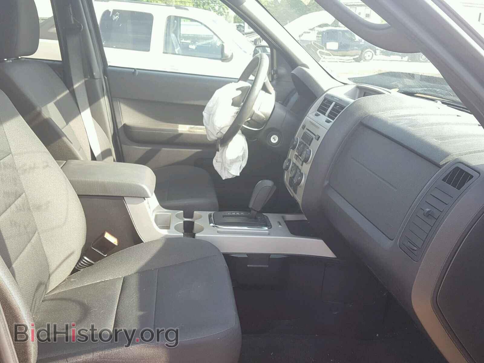2011 FORD ESCAPE - VIN: 1FMCU0D79BKA46793 - Photo 5