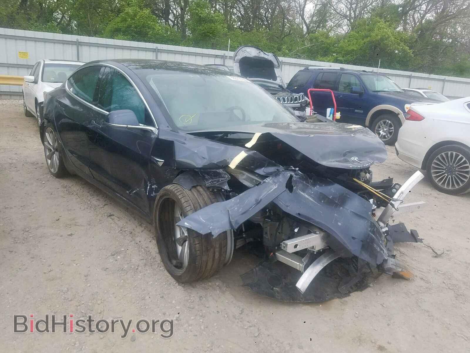 Photo 5YJ3E1EB7KF393398 - TESLA MODEL 3 2019