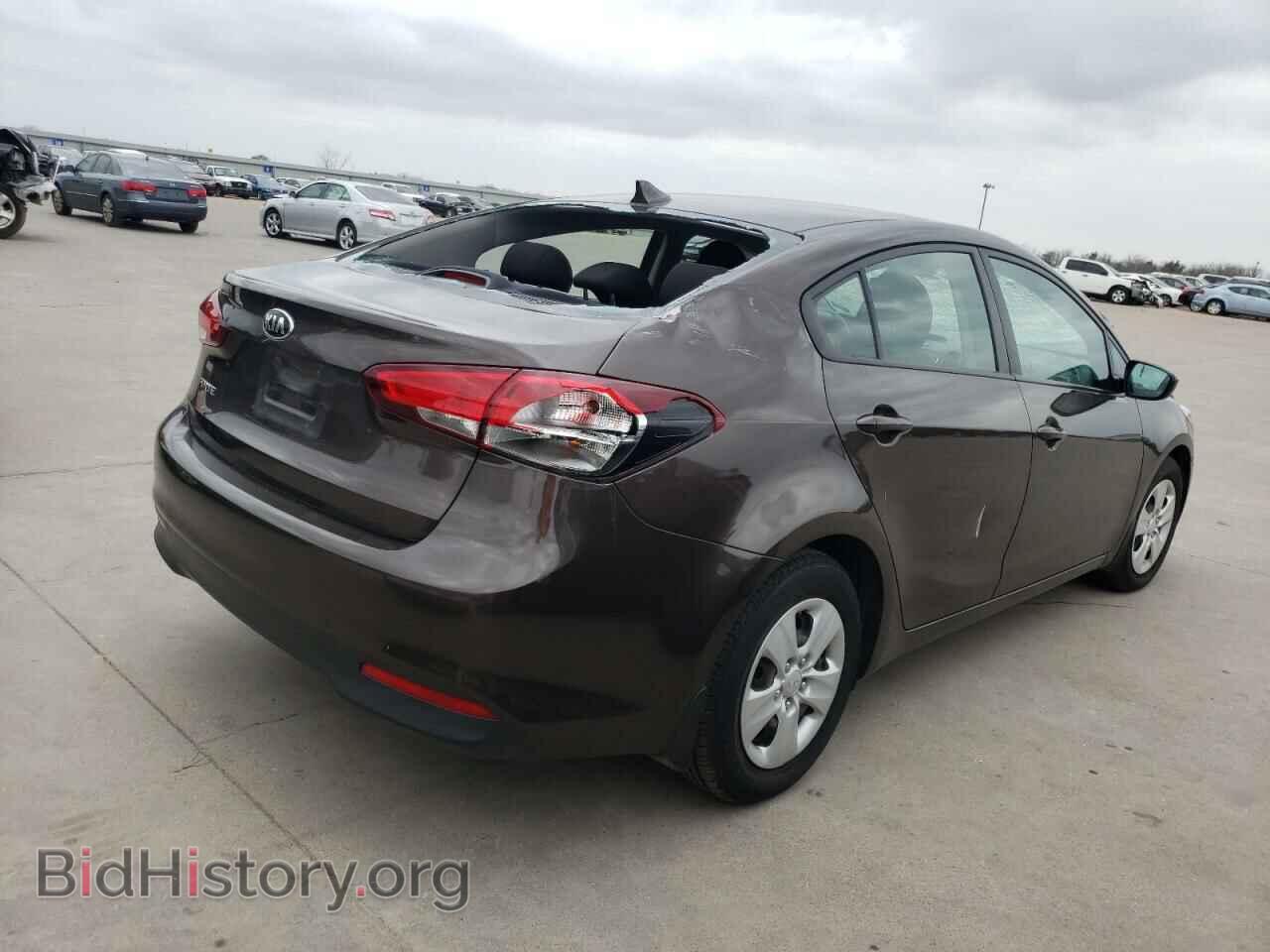 2017 KIA FORTE - VIN: 3KPFK4A72HE149049 - Фото 4
