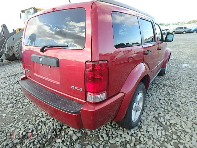 2008 DODGE NITRO - VIN: 1D8GU28K38W129848 - Photo 4