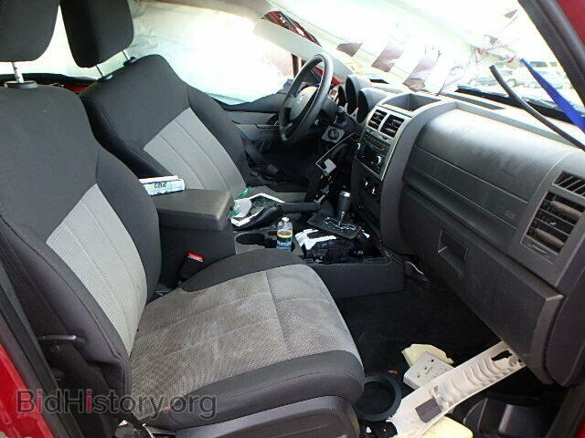 2008 DODGE NITRO - VIN: 1D8GU28K38W129848 - Photo 5