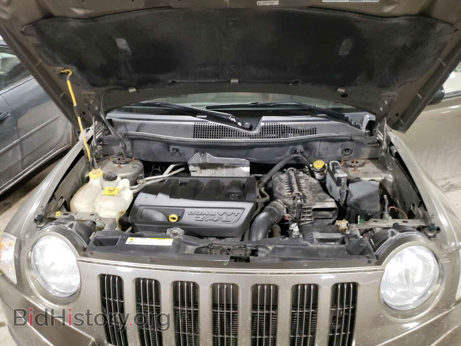 2008 JEEP COMPASS - VIN: 1J8FF47WX8D693604 - Photo 7