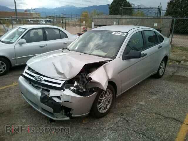 2009 FORD FOCUS - VIN: 1FAHP35N79W110080 - Фото 2