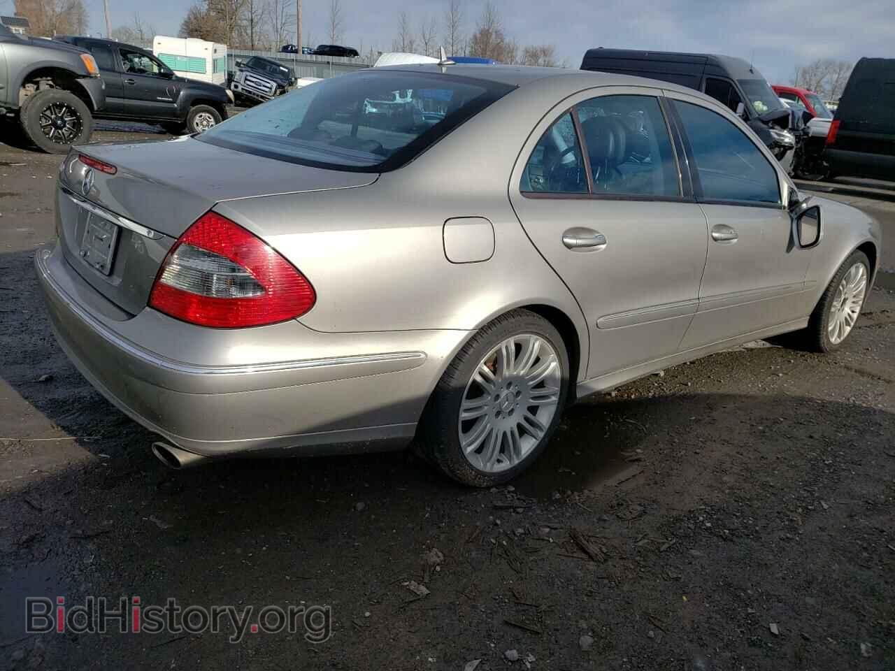 2007 MERCEDES-BENZ E-CLASS - VIN: WDBUF56X97B049227 - Фото 3