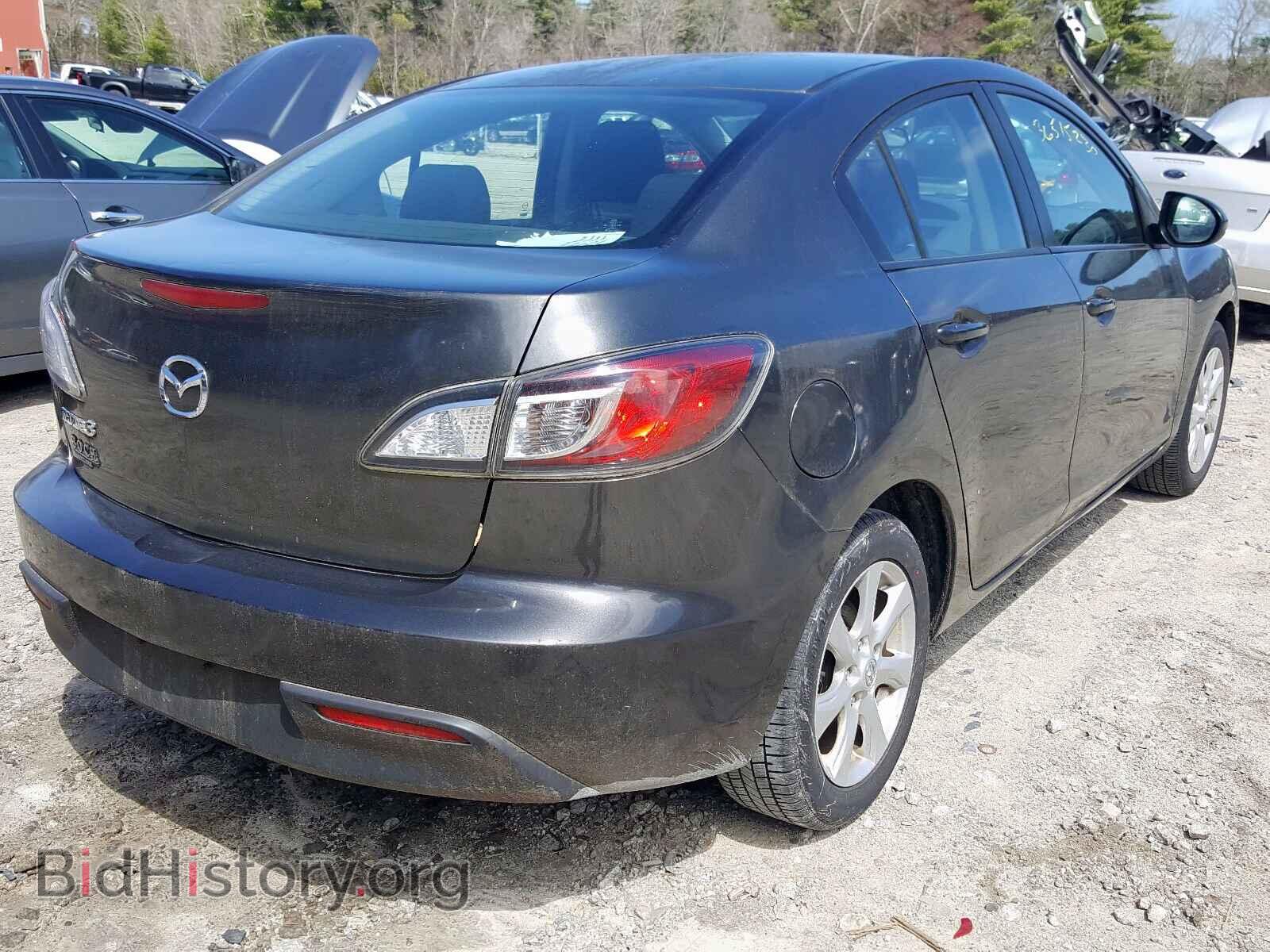 2011 MAZDA 3 - VIN: JM1BL1VG9B1457687 - Photo 4