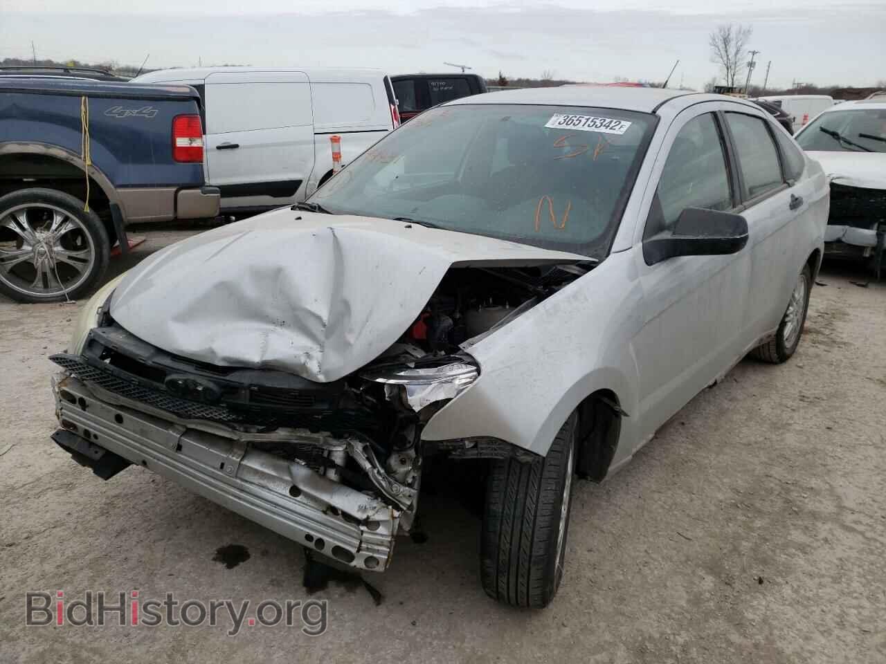 2011 FORD FOCUS - VIN: 1FAHP3FN6BW194431 - Фото 2