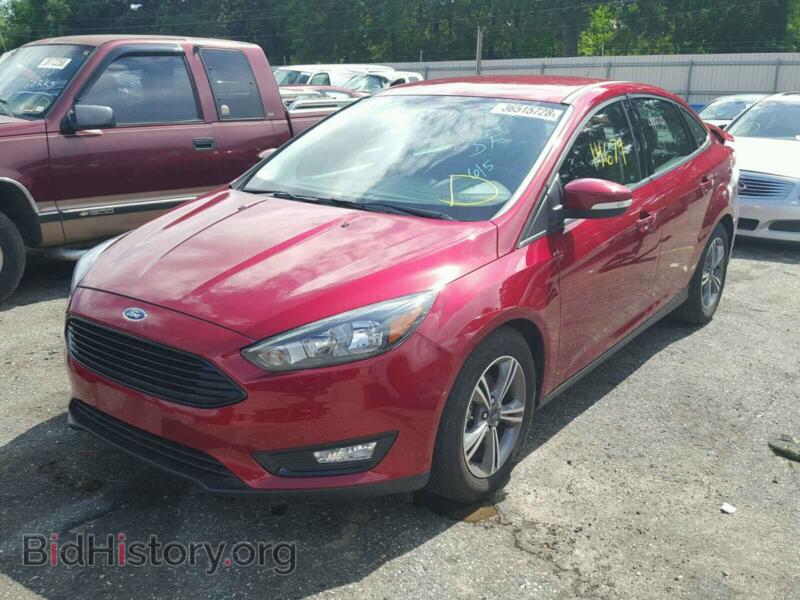 2017 Ford FOCUS (VIN 1FADP3FE3HL275248) — фото 2 из 10