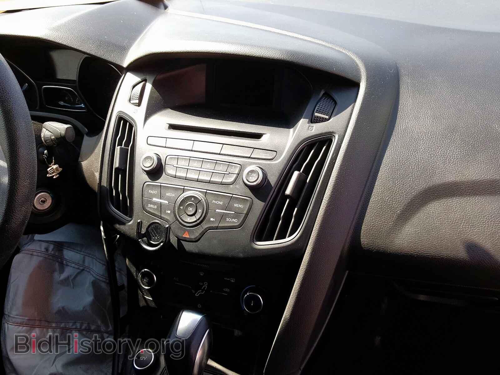 2016 FORD FOCUS - VIN: 1FADP3F26GL233807 - Photo 9