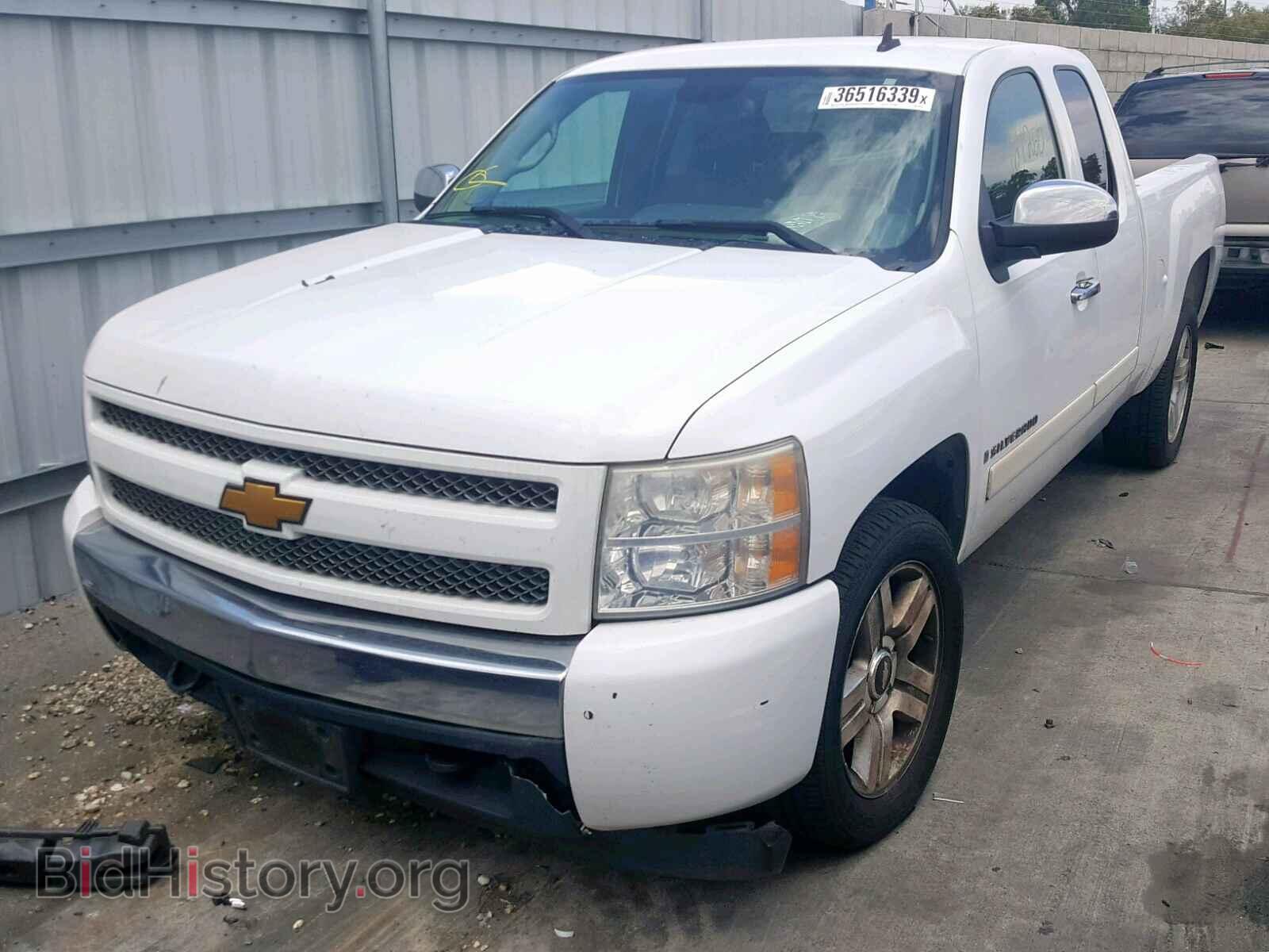 2007 CHEVROLET SILVERADO - VIN: 1GCEC19047Z645293 - Фото 2