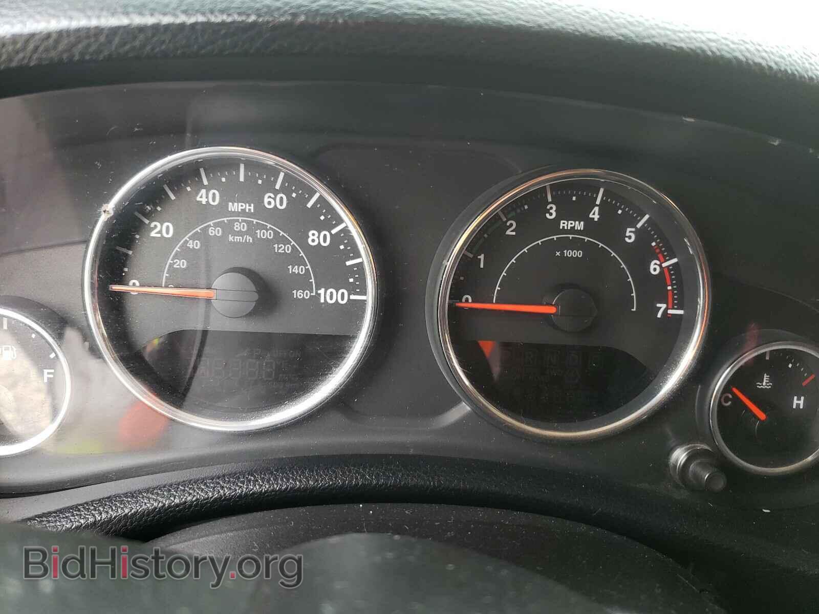 2011 JEEP WRANGLER - VIN: 1J4AA2D12BL526206 - Фото 8