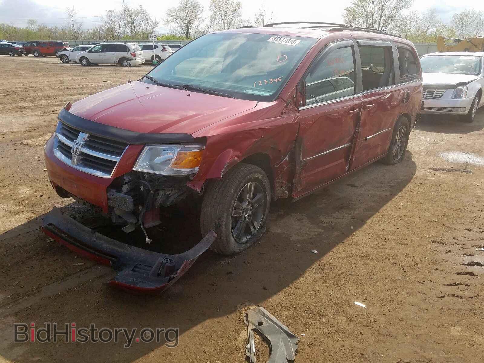 2010 DODGE CARAVAN - VIN: 2D4RN5DX1AR123345 - Фото 2