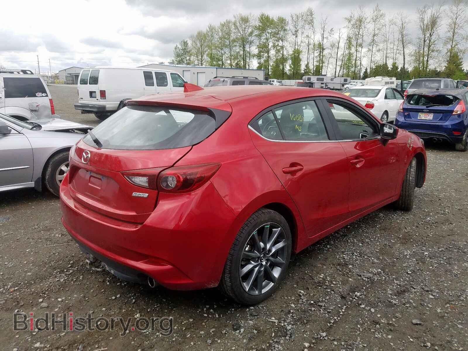 2018 MAZDA 3 - VIN: 3MZBN1M34JM187100 - Фото 4