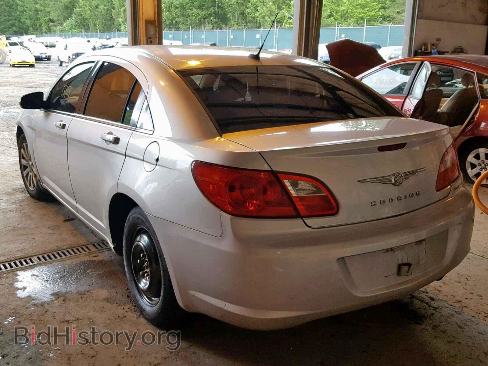 2010 CHRYSLER SEBRING - VIN: 1C3CC5FB1AN208729 - Фото 3
