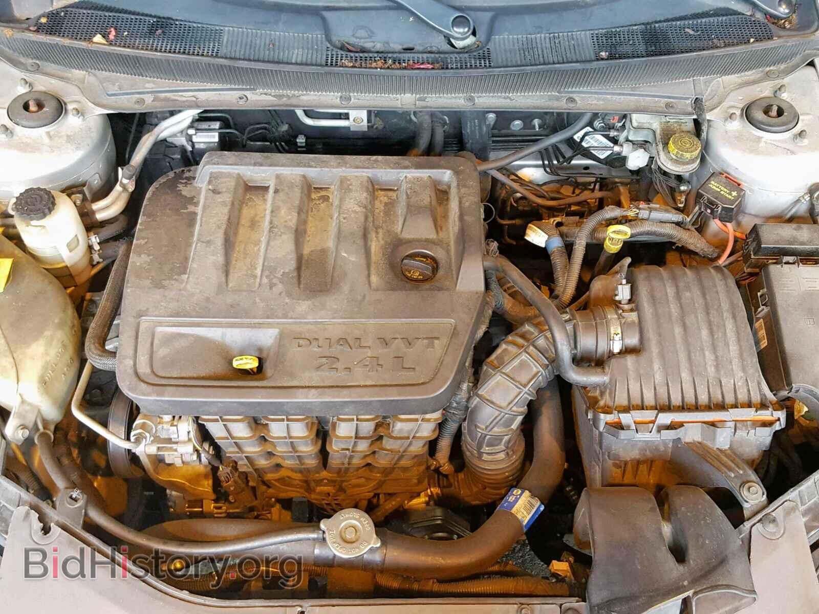 2010 CHRYSLER SEBRING - VIN: 1C3CC5FB1AN208729 - Фото 7