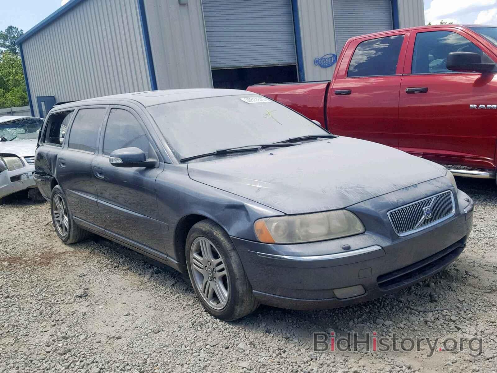 Photo YV1SW592X72620128 - VOLVO V70 2007