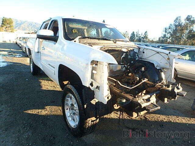 Photo 3GCPKSE31BG143884 - CHEVROLET SILVERADO 2011