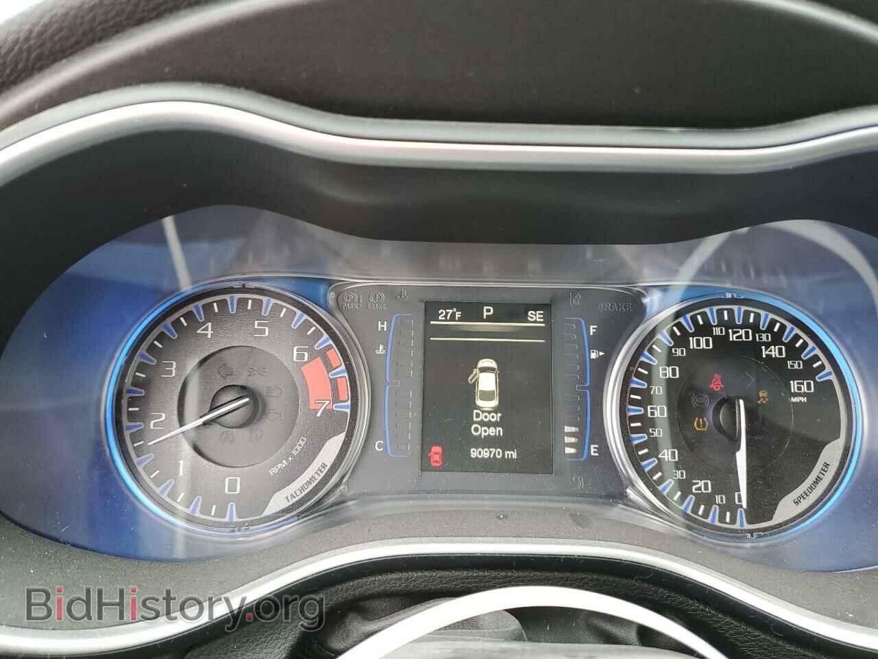 2016 CHRYSLER 200 - VIN: 1C3CCCAB8GN140241 - Фото 9