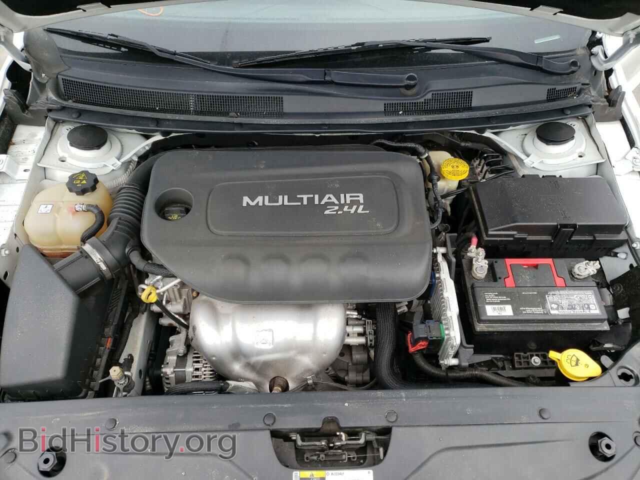 2015 CHRYSLER 200 - VIN: 1C3CCCAB5FN708427 - Фото 7